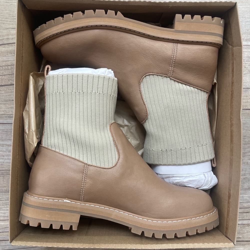 Oasis Society Sock Bootie
